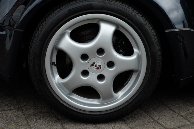 Porsche 964 Carrera 2 Cabrio WTL