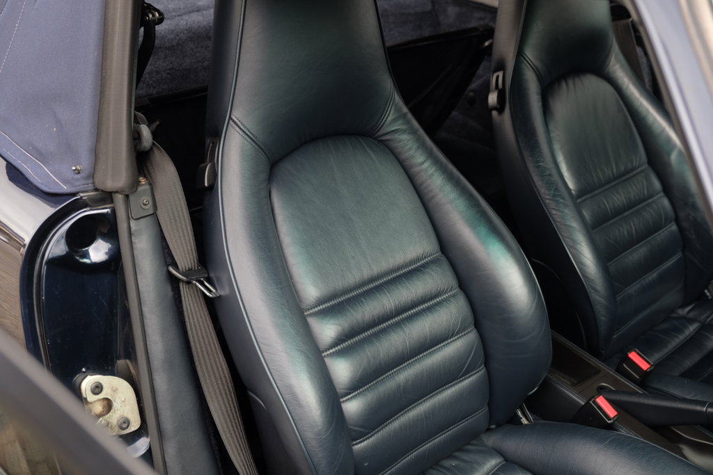 Porsche 964 Carrera 2 Cabrio WTL