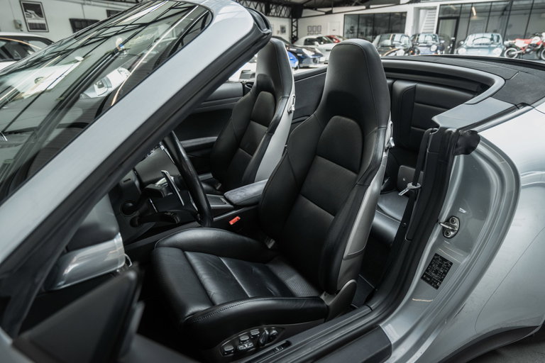 Porsche 991 Carrera GTS