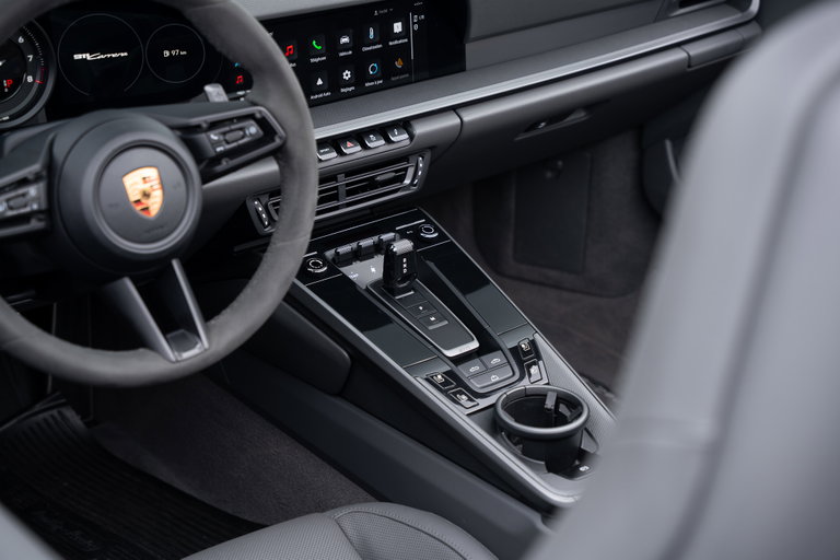Porsche 992 Carrera