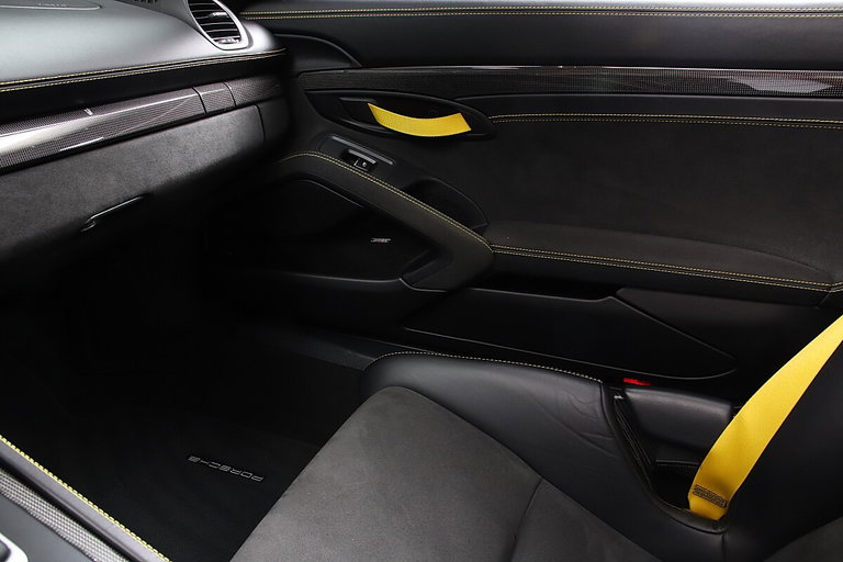 Porsche 718 Spyder