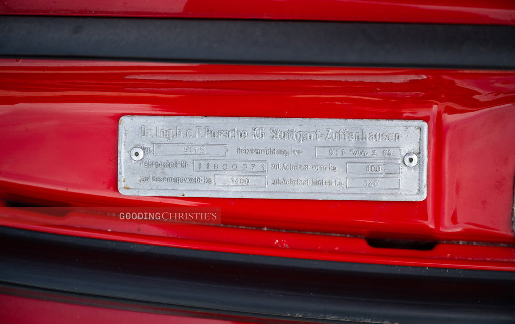 Porsche 911 S (F-Modell)