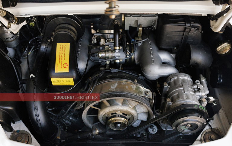 Porsche 911 Carrera 3.2 WTL