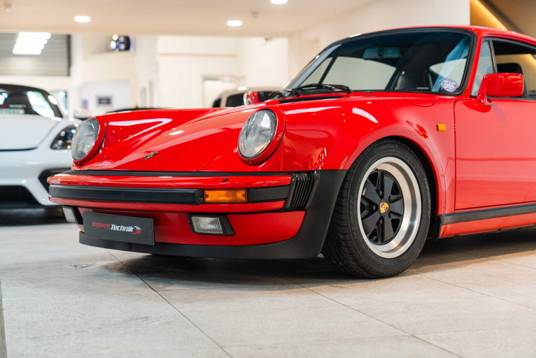 Porsche 911 Carrera 3.2 Supersport