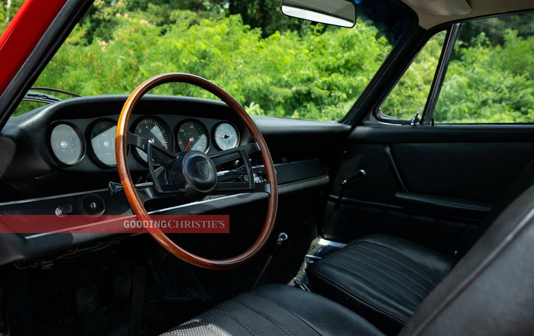 Porsche 911 S (F-Modell)