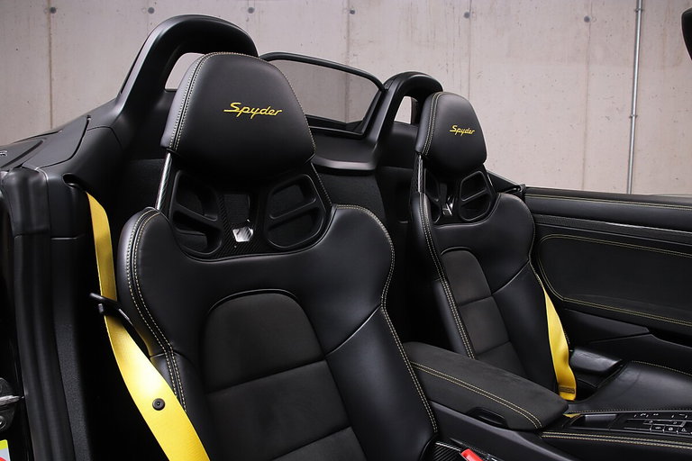 Porsche 718 Spyder