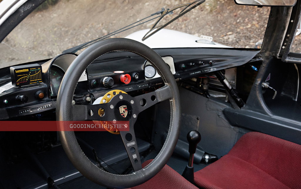 Porsche 910