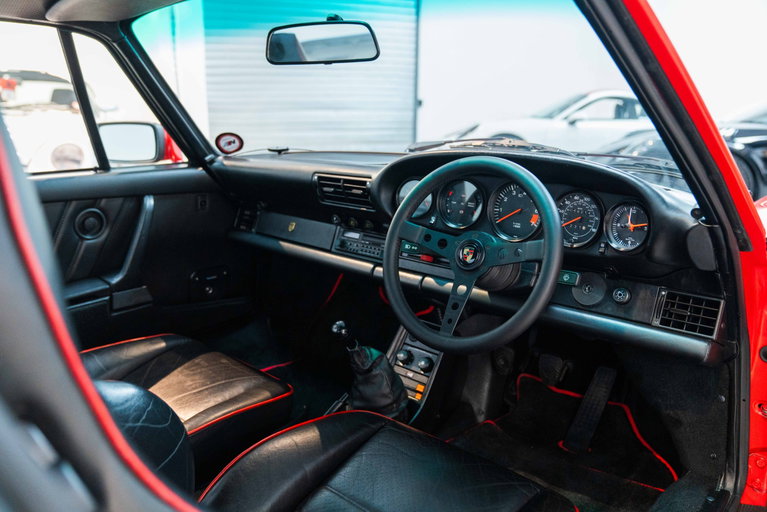 Porsche 911 Carrera 3.2 Supersport
