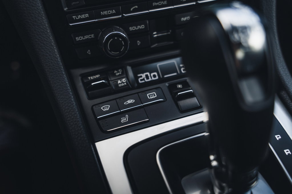Porsche 991 Carrera Black Edition