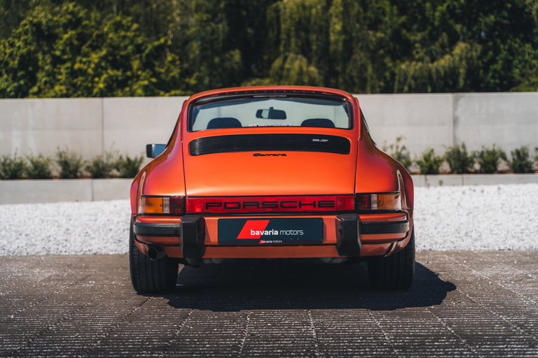 Porsche 911 Carrera 2.7