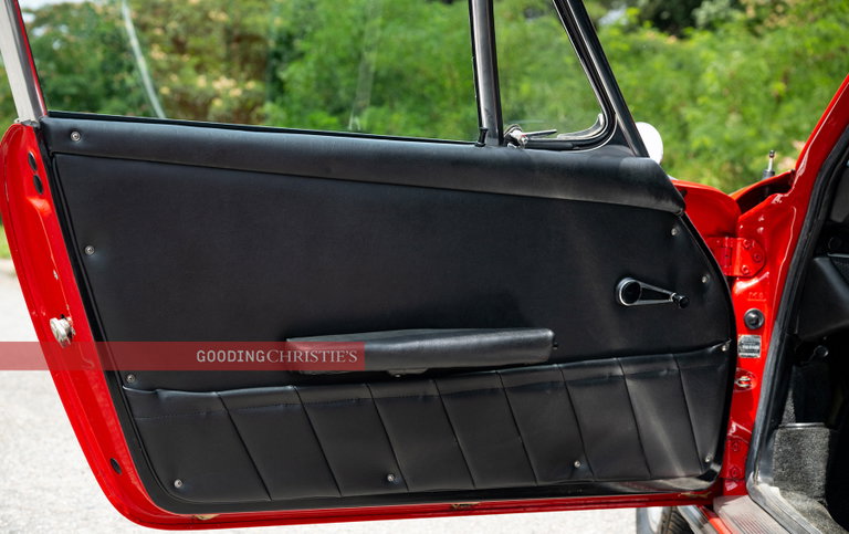 Porsche 911 S (F-Modell)