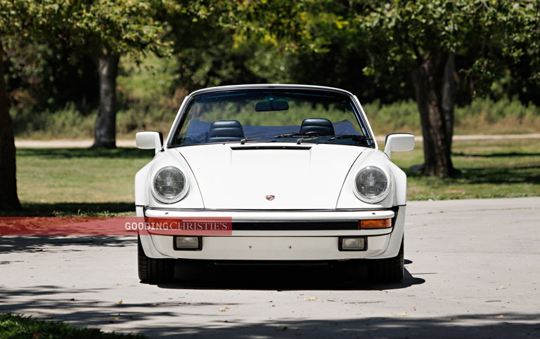 Porsche 911 Carrera 3.2 WTL