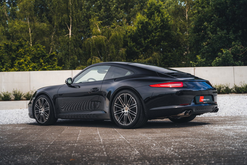 Porsche 991 Carrera Black Edition