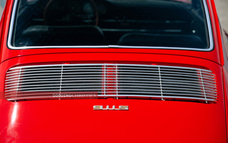 Porsche 911 S (F-Modell)