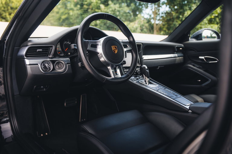 Porsche 991 Carrera Black Edition