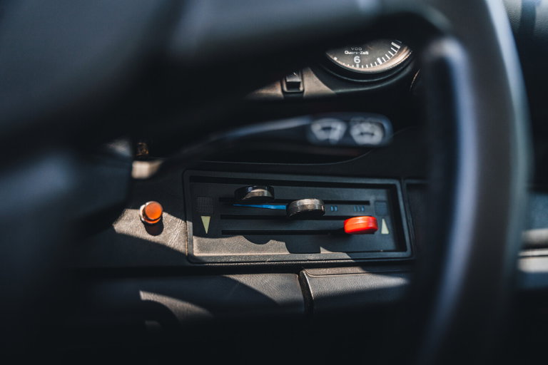 Porsche 911 Carrera 2.7