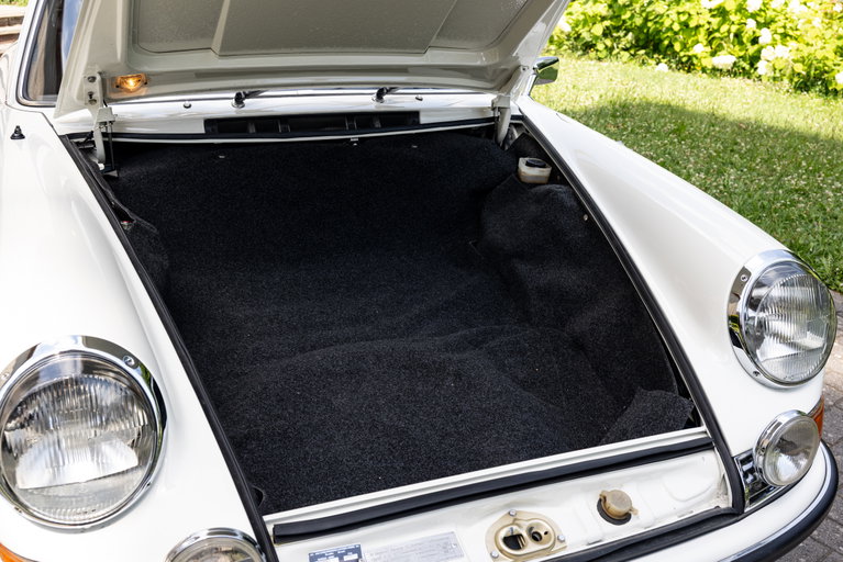 Porsche 911 T