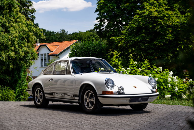 Porsche 911 T