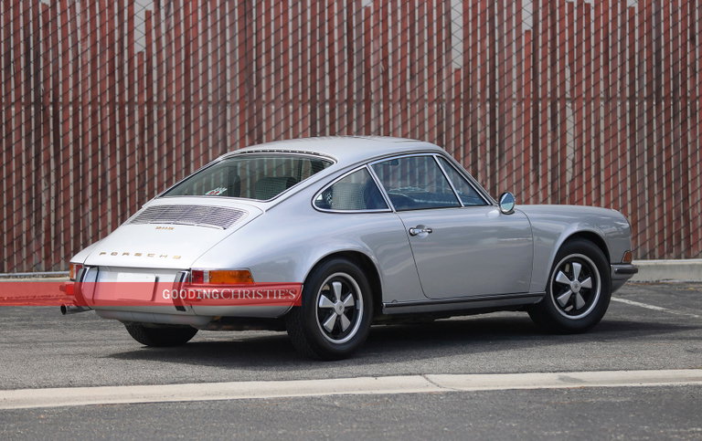 Porsche 911 S (F-Modell)