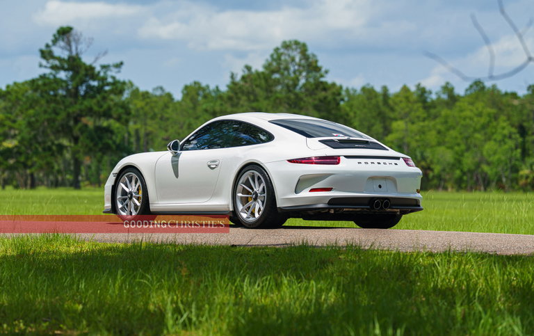 Porsche 911 R