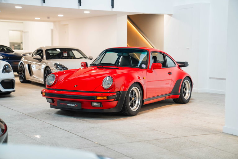Porsche 911 Carrera 3.2 Supersport