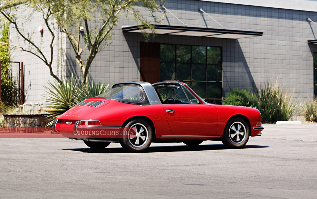 Porsche 911 S (F-Modell)