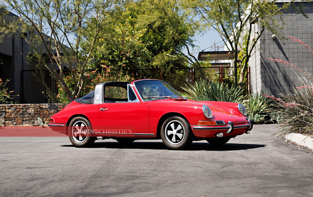 Porsche 911 S (F-Modell)