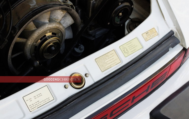 Porsche 911 Carrera 3.2 WTL