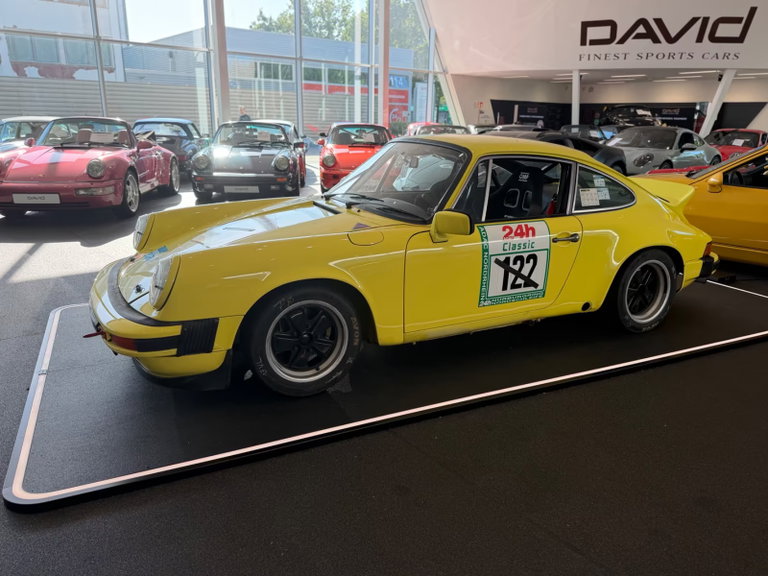 Porsche 911 Carrera 2.7