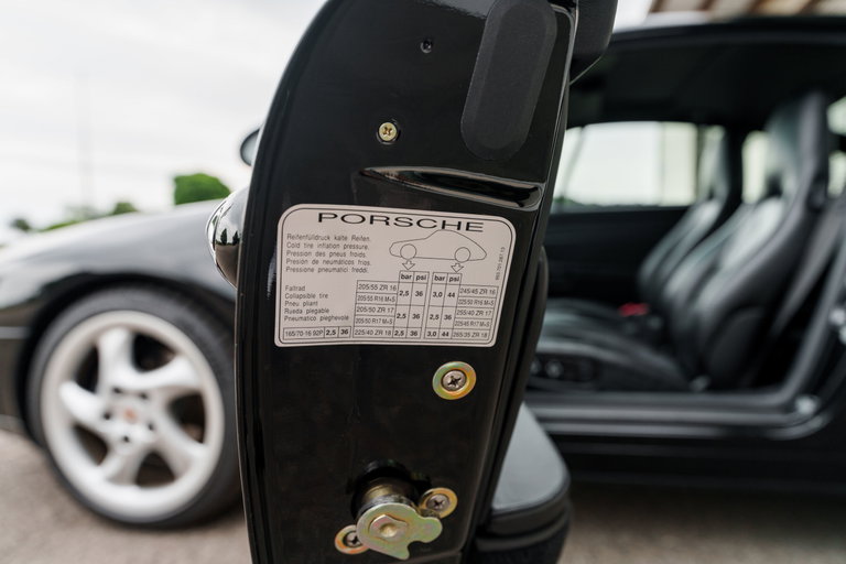 Porsche 993 Carrera