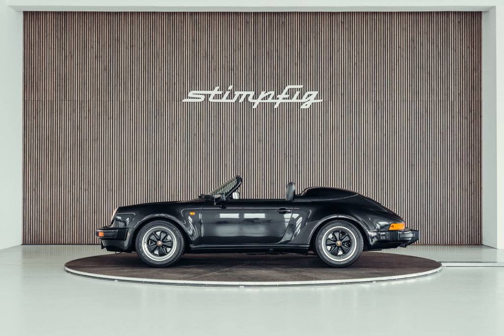 Porsche 911 Carrera 3.2 Speedster