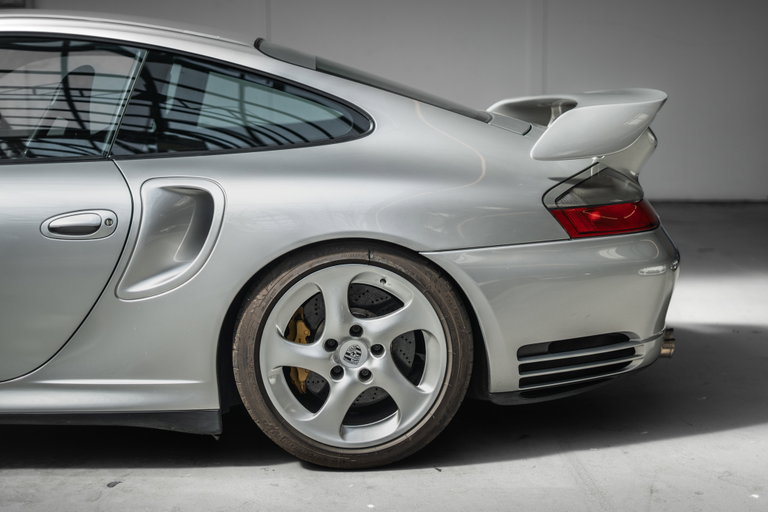 Porsche 996 GT2