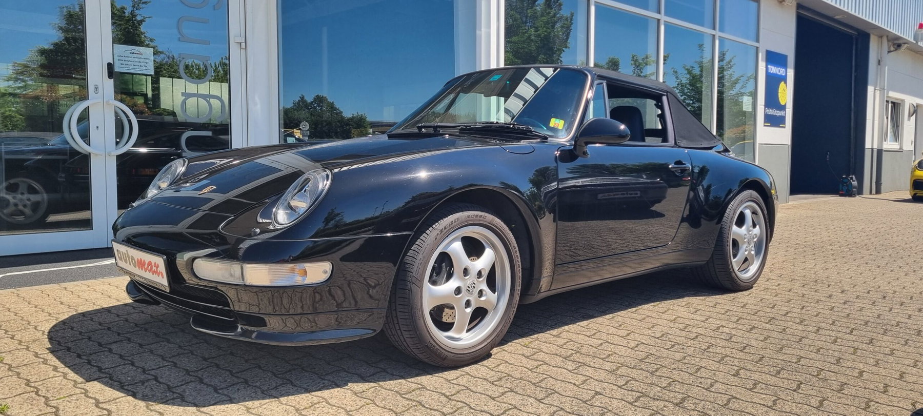 カエラブラックL Porsche 993 Carrera 1993 - elferspot.com - Marketplace for Porsche