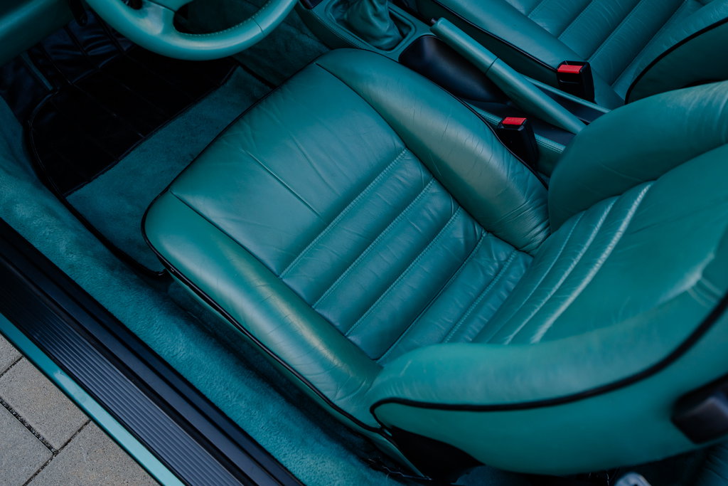 Porsche 964 Carrera 4