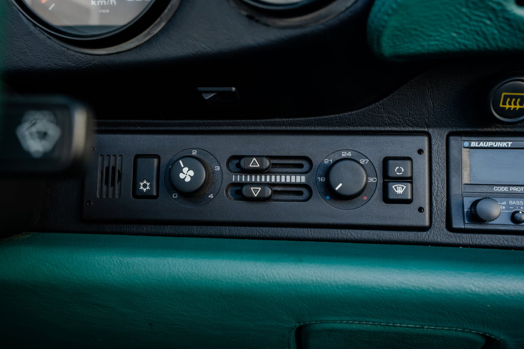 Porsche 964 Carrera 4