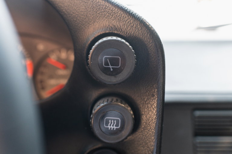 Porsche 928