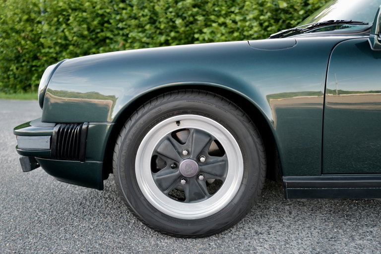 Porsche 911 SC