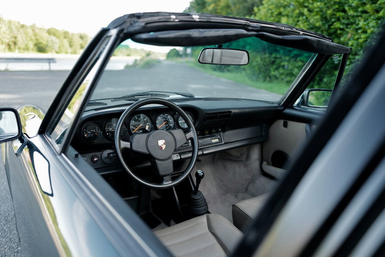 Porsche 911 SC