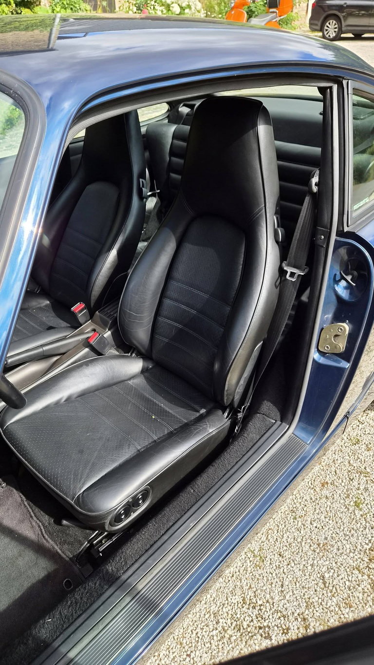Porsche 964 Carrera 2