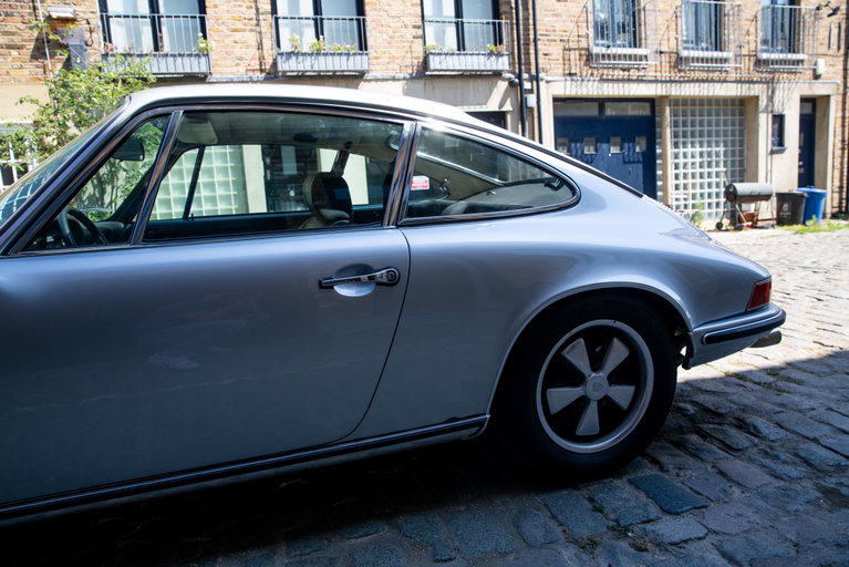 Porsche 911 E