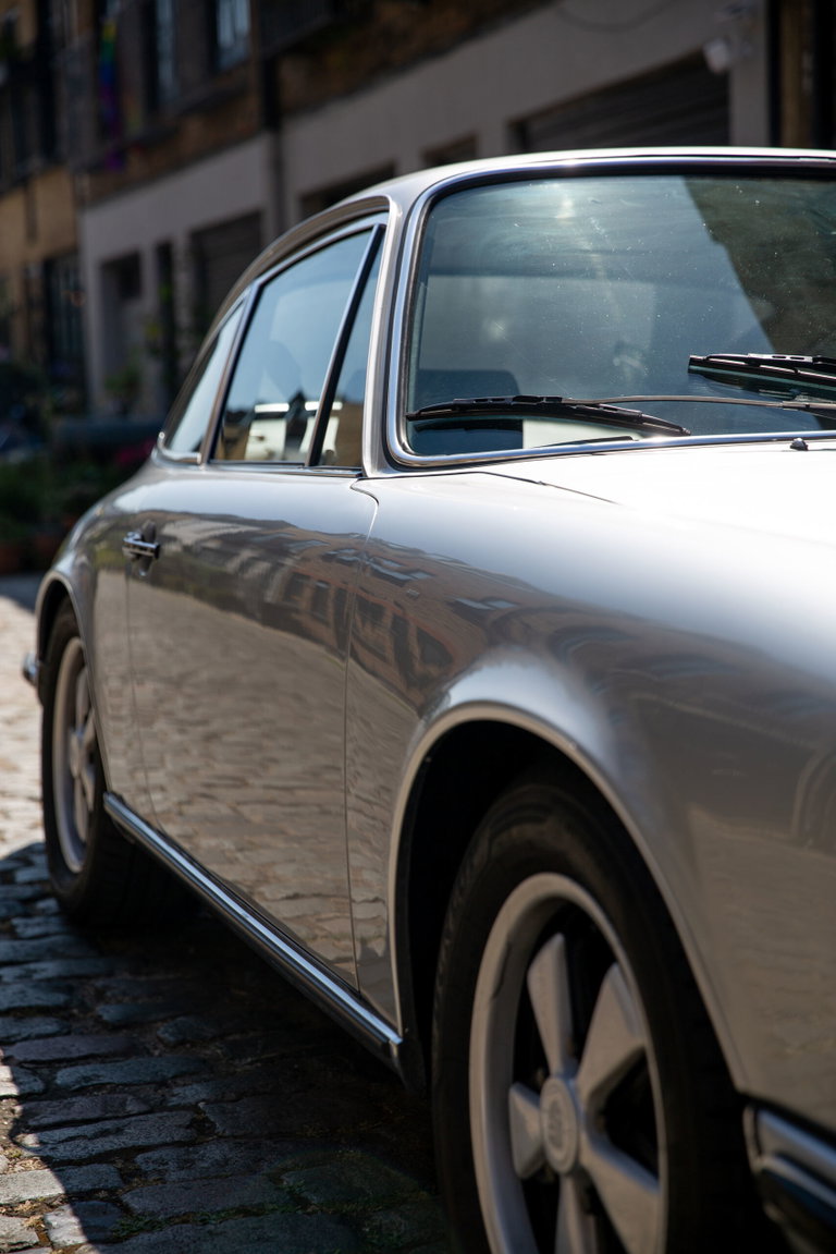 Porsche 911 E