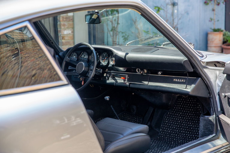 Porsche 911 E