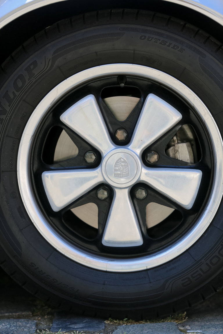 Porsche 911 E