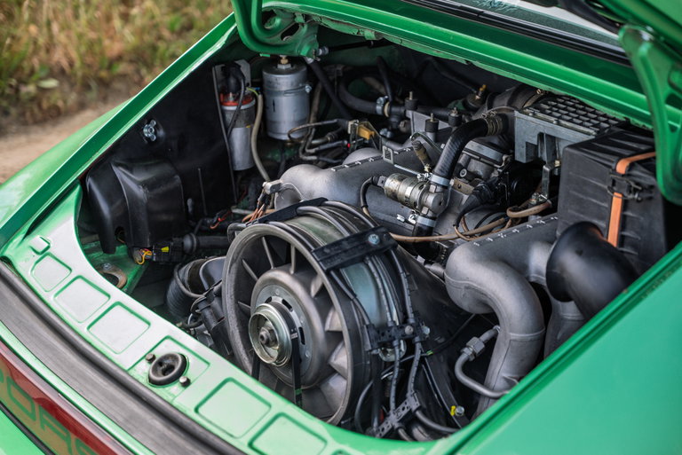 Porsche 911 Carrera 3.0