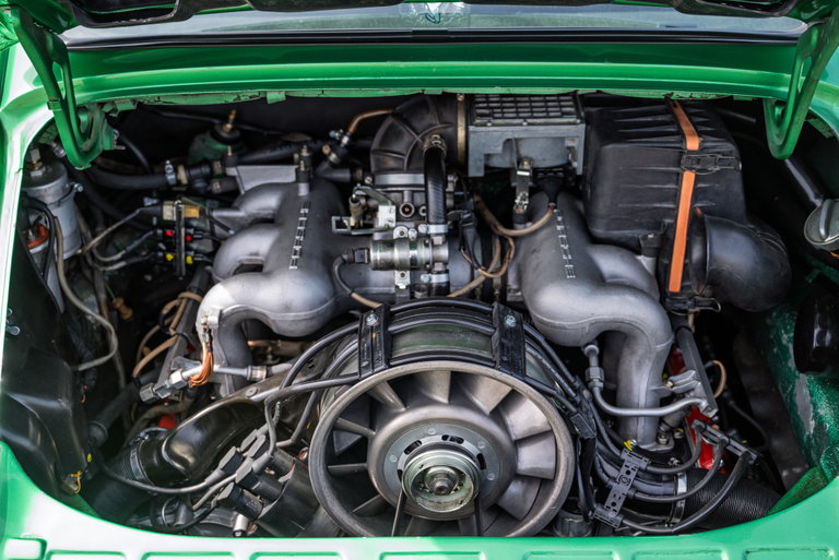 Porsche 911 Carrera 3.0
