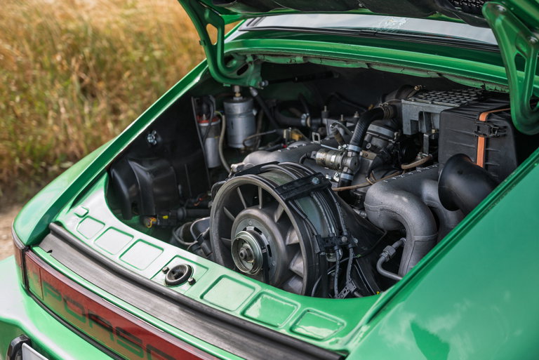 Porsche 911 Carrera 3.0