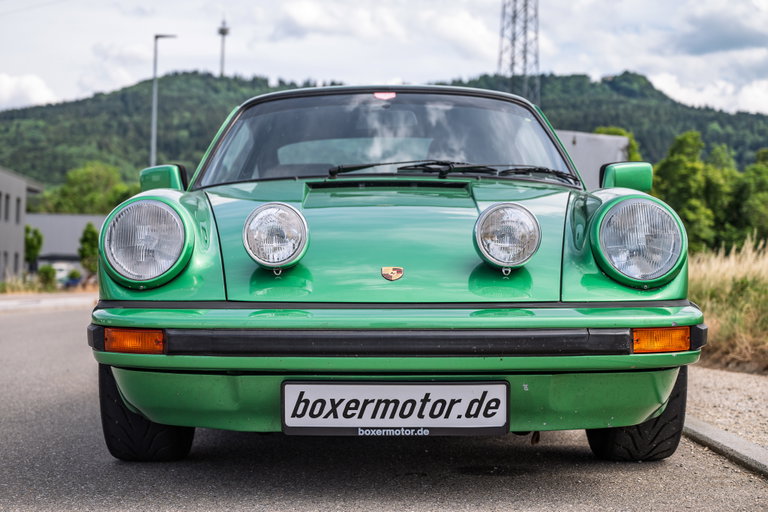 Porsche 911 Carrera 3.0