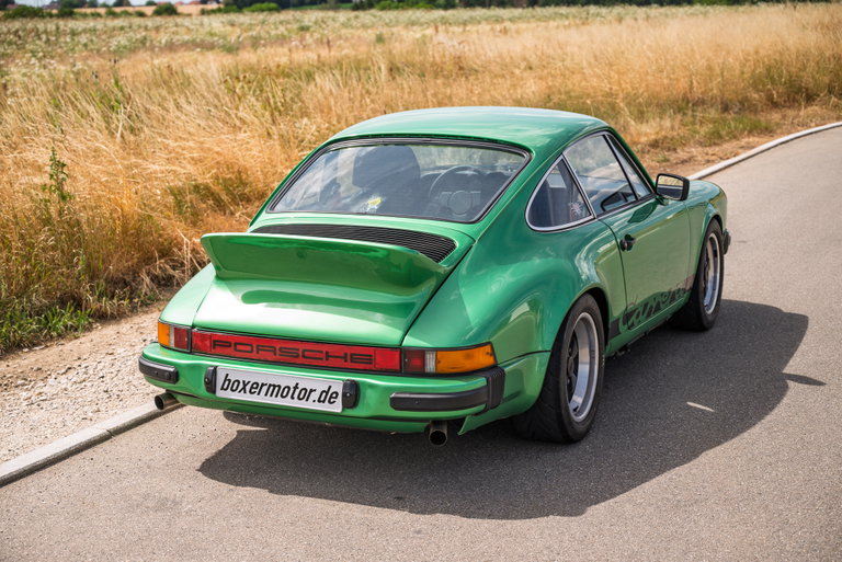 Porsche 911 Carrera 3.0
