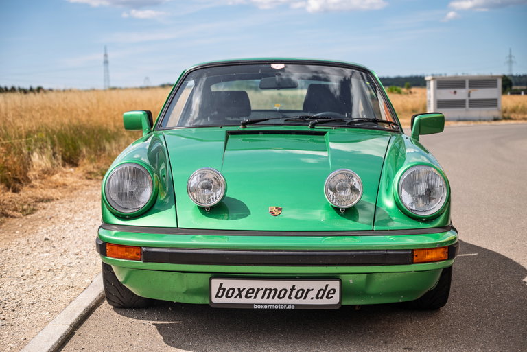Porsche 911 Carrera 3.0