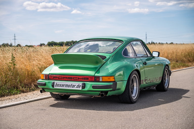Porsche 911 Carrera 3.0